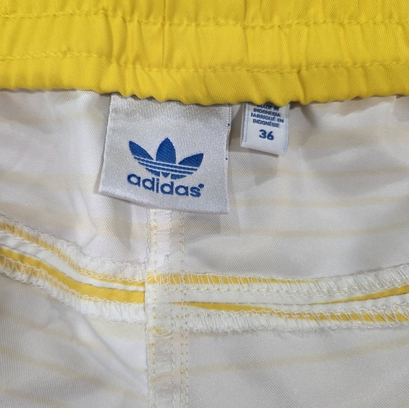 Adidas Women's White and Yellow Striped Athletic Shorts NWOT. - Picture 6 of 11